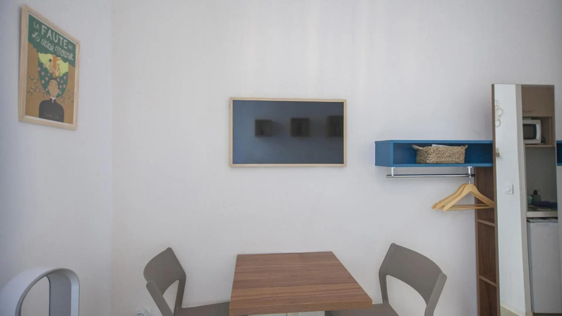 Senac - Havre Citadin, La Canebiere Marseille 0*,  France